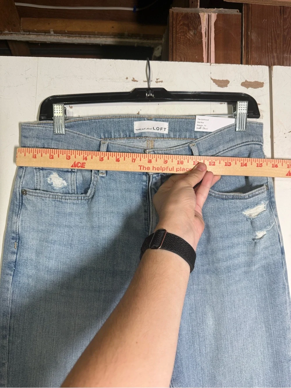 LOFT The Girlfriend Mid Rise Jeans Size 29P Lighter Wash NWT Petites Denim